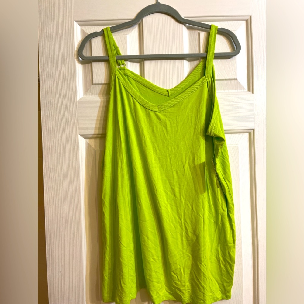 Torrid super soft lime green tank Size 2